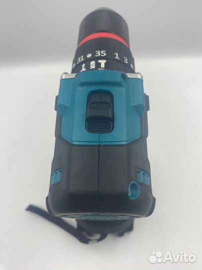 Дрель шуруповерт бесщеточный Makita