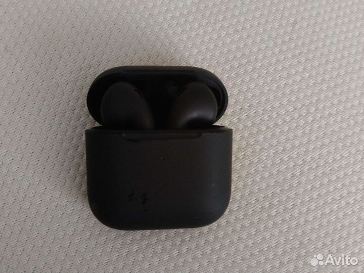 Беспроводные наушники apple airpods pro 4