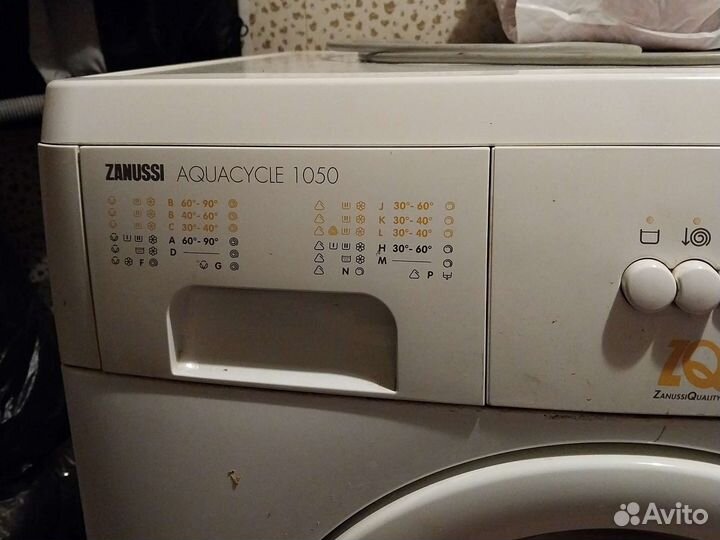 Стиральная машина на запчасти zanussi