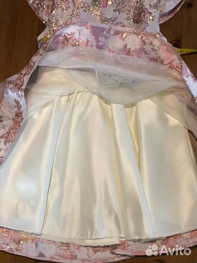 Платье на девочку