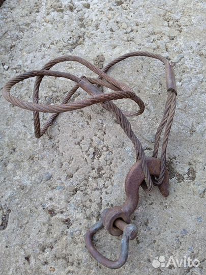 Крюк с тросом