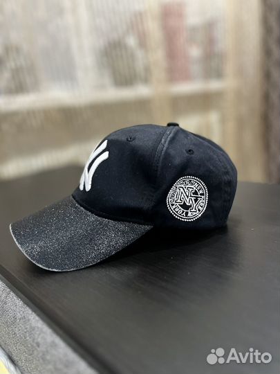 Кепка женская