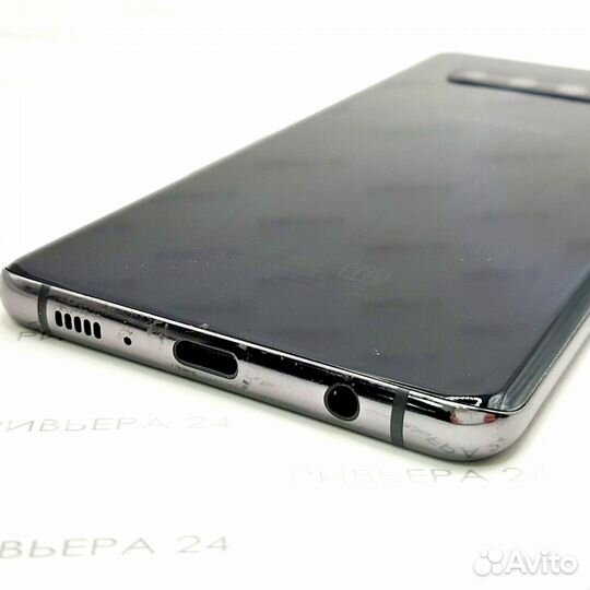 Samsung Galaxy S10+, 8/128 ГБ
