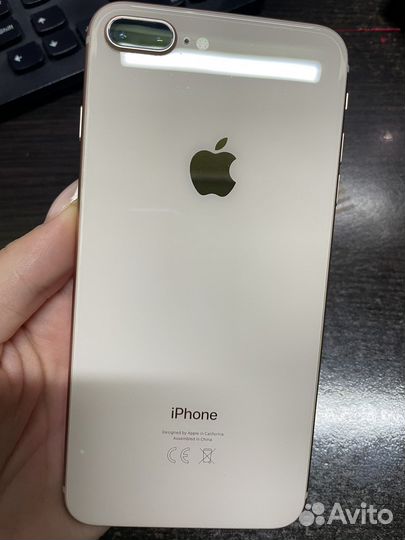 iPhone 8 Plus, 64 ГБ