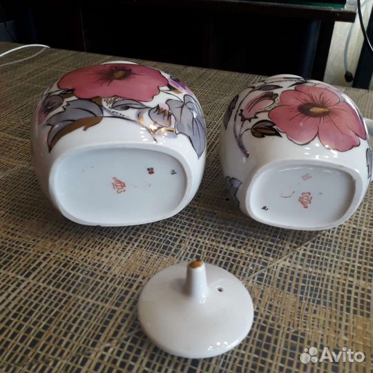 Посуда фарфоровая