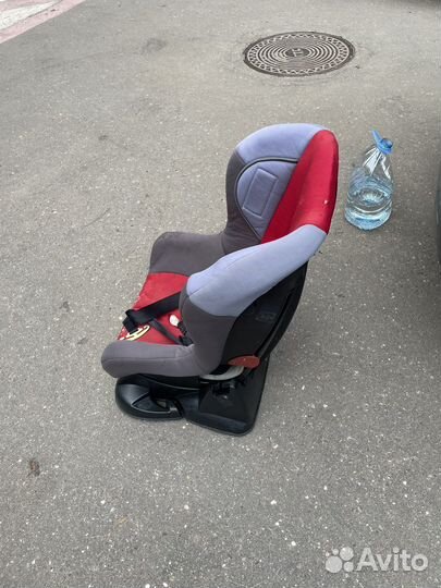 Детское кресло