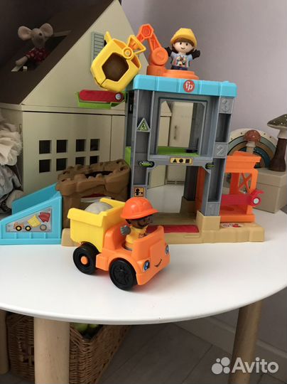 Стройка Fisher price