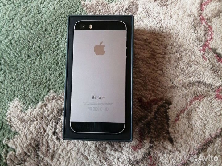 iPhone 5S, 16 ГБ