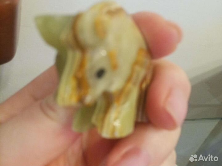 Натуральный камень оникс фигурка