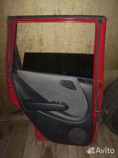Двери левые honda fit