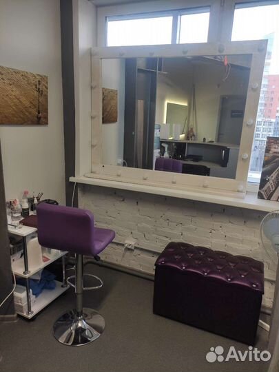 Аренда рабочего места бровиста,визажиста