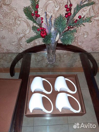 Набор керамических чашек