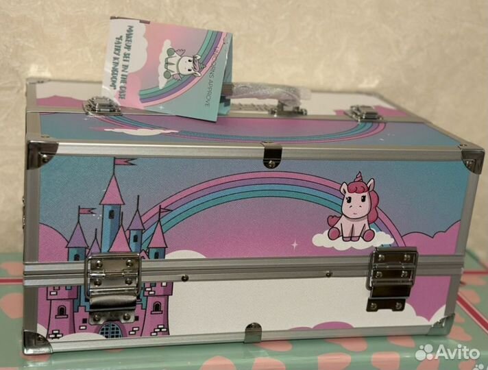 Макияжный набор кейс