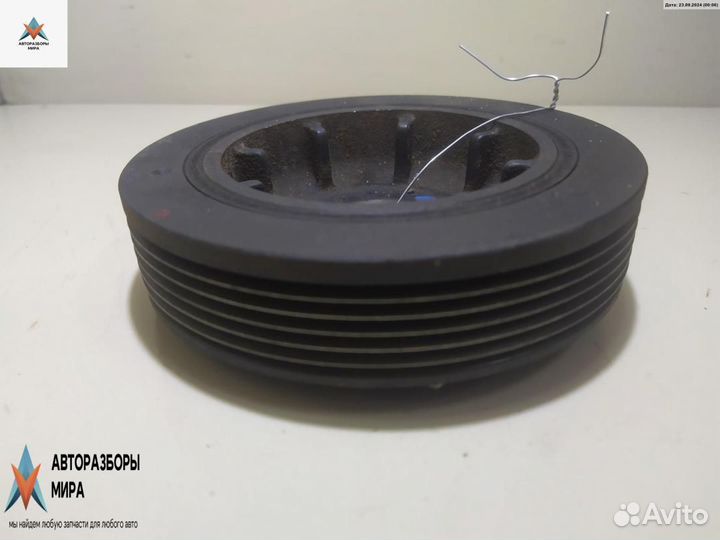 Шкив коленвала Volvo 460 1994