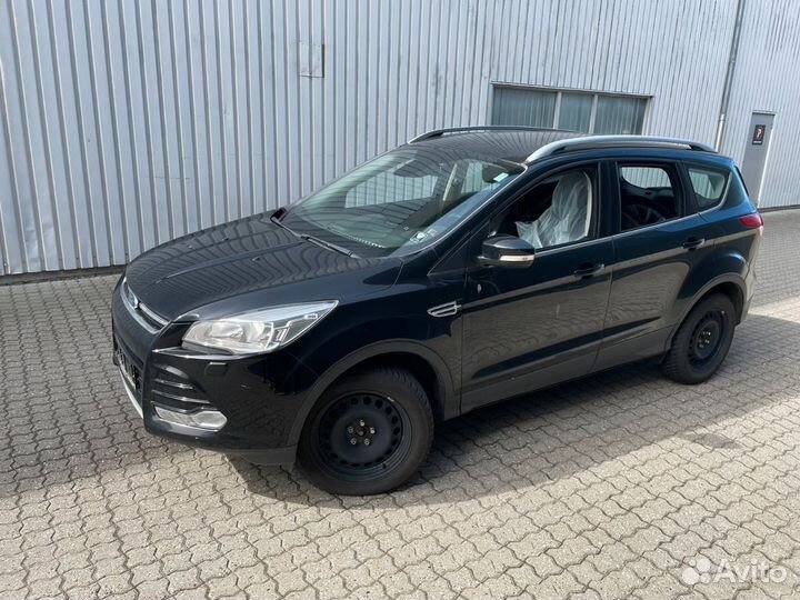 В разборе Ford Kuga 2