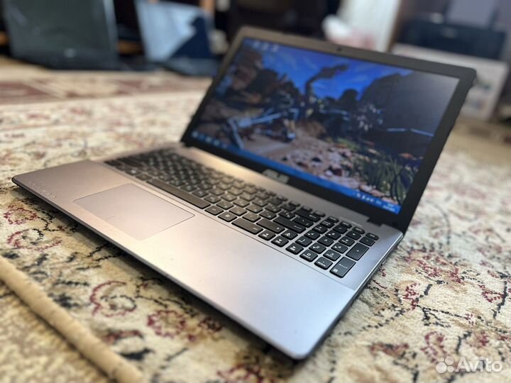 Мошный Ноутбук Asus i5-4210u/GeForce 840m 2гб