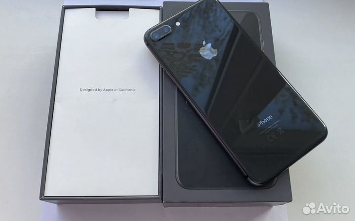 iPhone 8 Plus, 64 ГБ