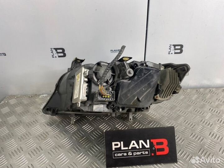 Фара ксеноновая правая Bmw 3 E90