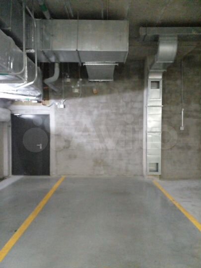 Машиноместо, 14 м²