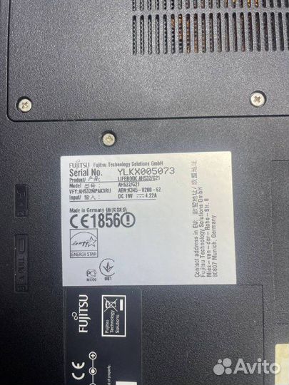 Ноутбук Fujitsu LifeBook AH532
