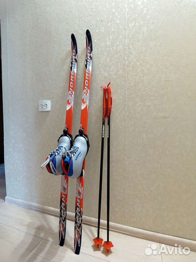 Лыжи детские 140