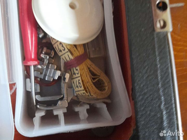 Швейная машина Veritas