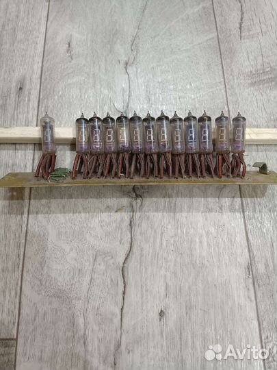 Индикаторные лампы ив-6 на плате