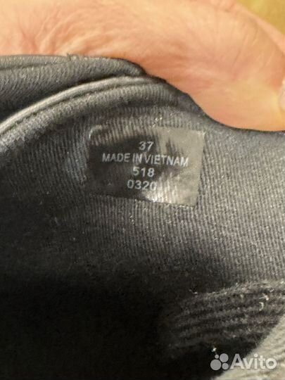 Ботинки guess женские