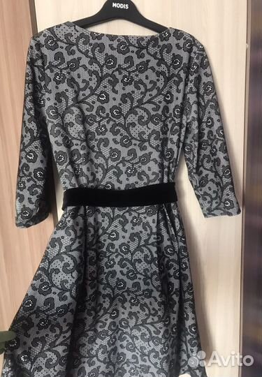 Платье 46 размер