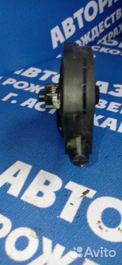 Моторчик стеклоподъемника Hyundai Santa Fe