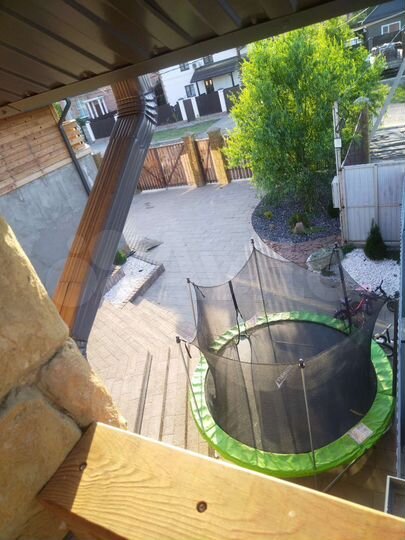 Дом 198 м² на участке 4,5 сот.