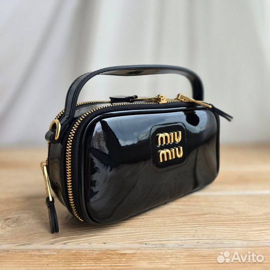 Новая женская сумка Miu Miu чёрная