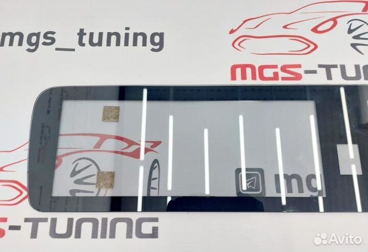 Стекло на монитор Maybach W222 в стиле рестайлинг