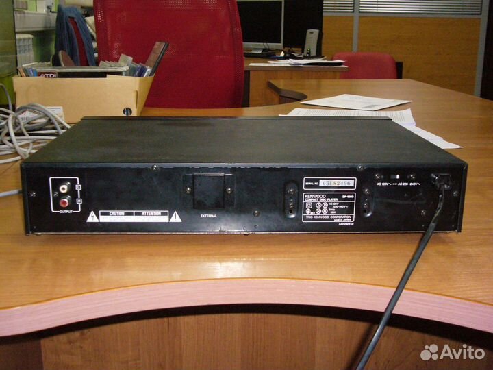 CD проигрыватель Kenwood DP-1000