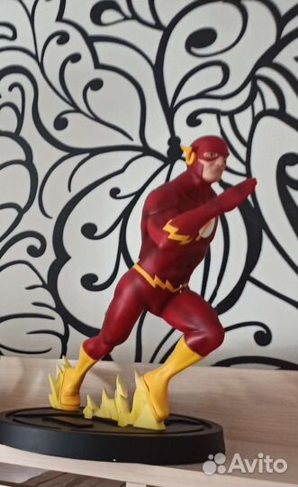 Flash фигурка, коллекционное издание