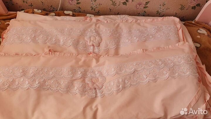 Комплект в детскую кроватку