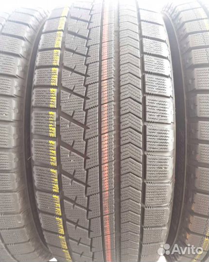 Bridgestone Blizzak VRX 225/55 R17 94H