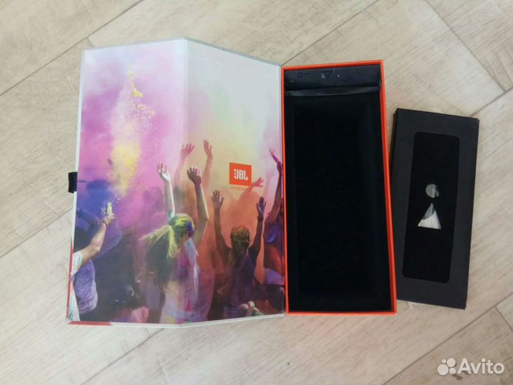 Коробка от колонки jbl flip4