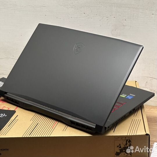 Новый MSI 17.3 144Hz I5-12450H/16GB/RTX 3050/SSD