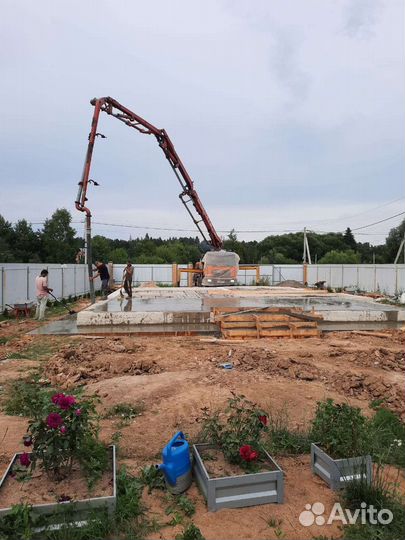 Бригада строителей