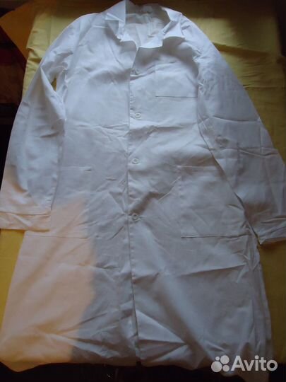 Медицинские халаты новые р-ры 40,48,50,52