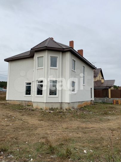 Дом 276 м² на участке 10,7 сот.