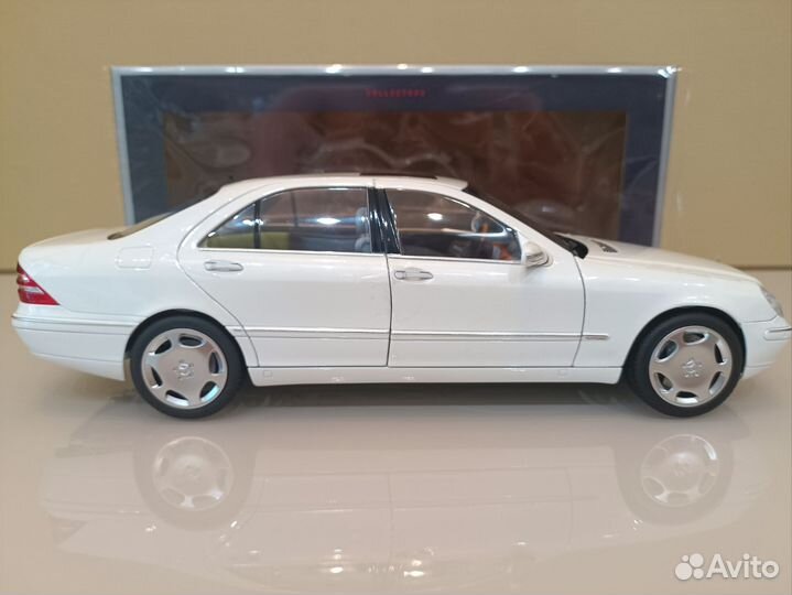 Mercedes S-Class W220 S600 (98-02г) Белый 1:18