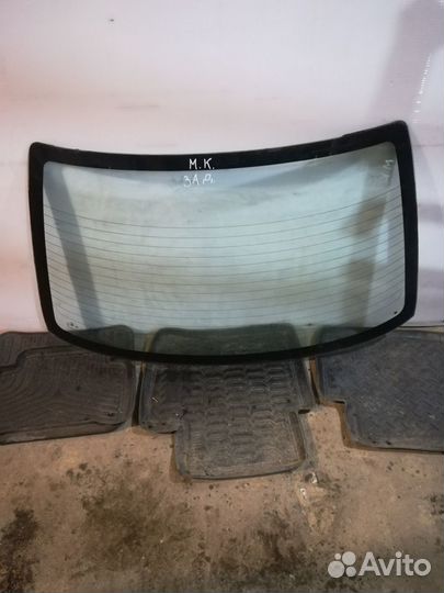Заднее стекло Geely MK 1 поколение 20082015
