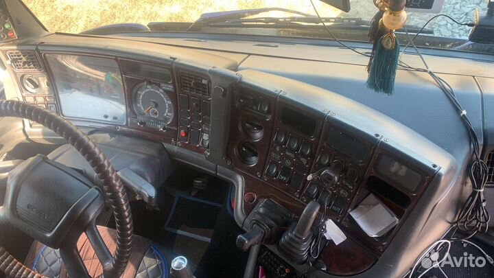 Scania R124 с полуприцепом, 2002