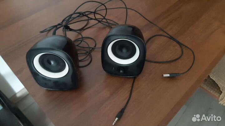 Колонки 2.0 Philips spa2210w