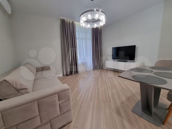 3-к. апартаменты, 90 м², 3/5 эт.