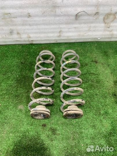 Пружина подвески задняя Skoda Fabia универсал 1.4