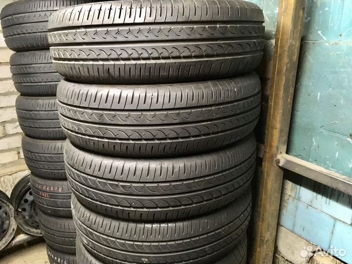 Yokohama BluEarth AE01 205/55 R16