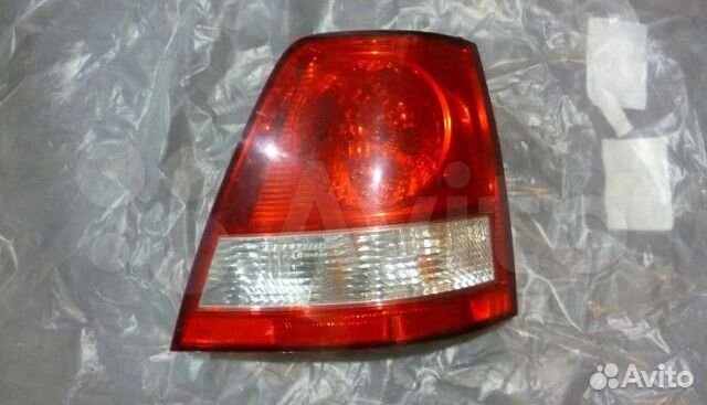 Kia sorento 2002-2008г фонарь правый